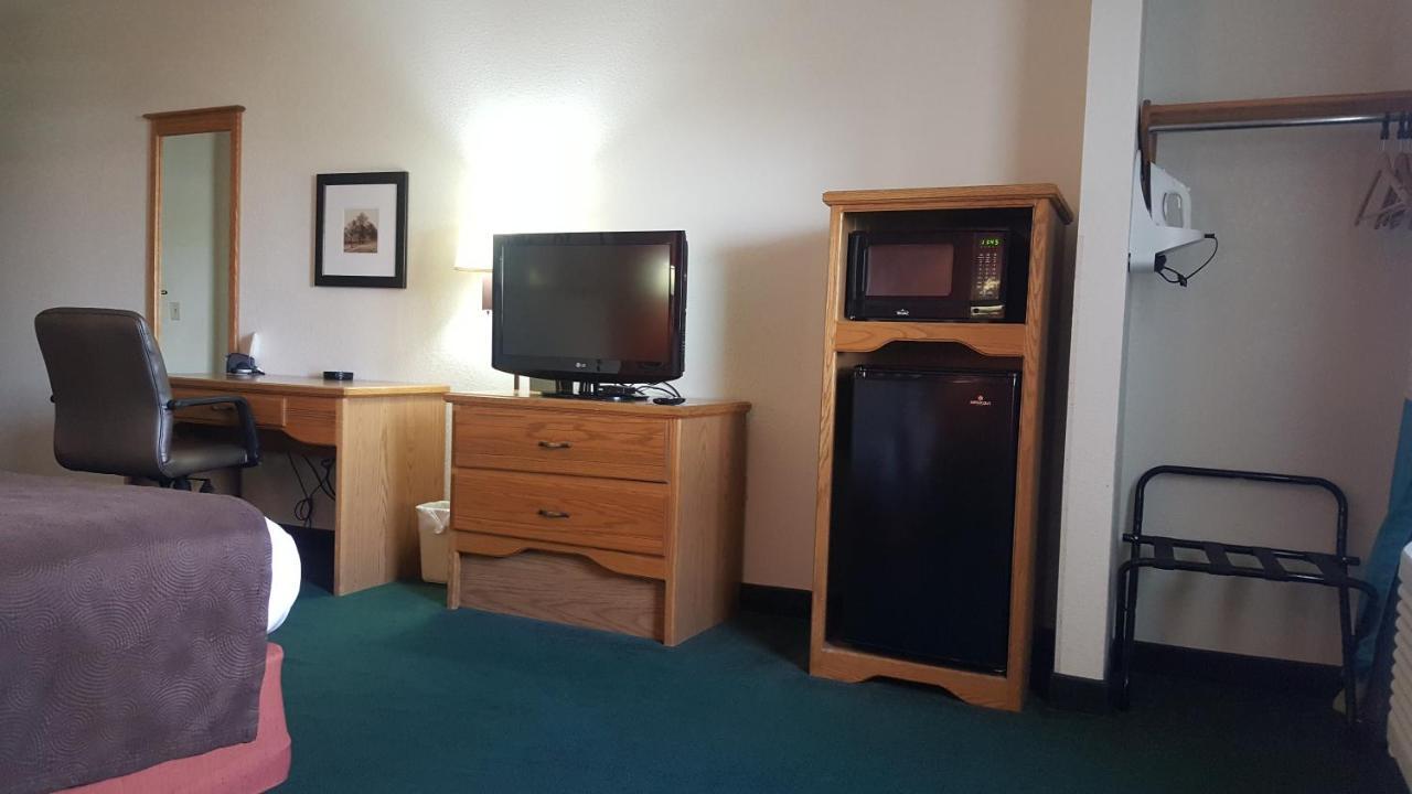 Americinn By Wyndham Garden City Buitenkant foto